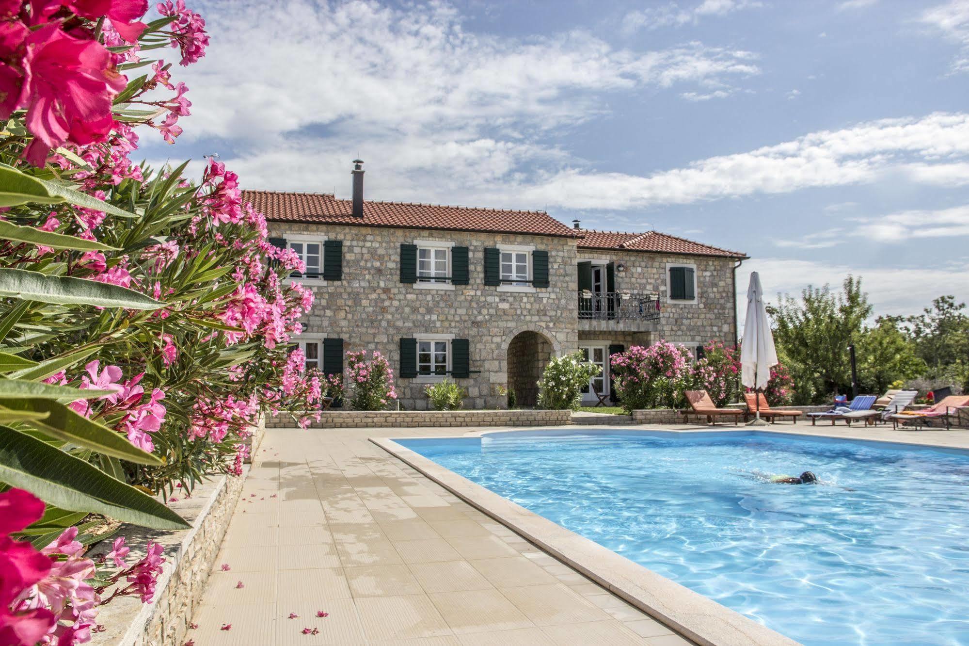 Pansion Skelin Otel Drinovci Dış mekan fotoğraf